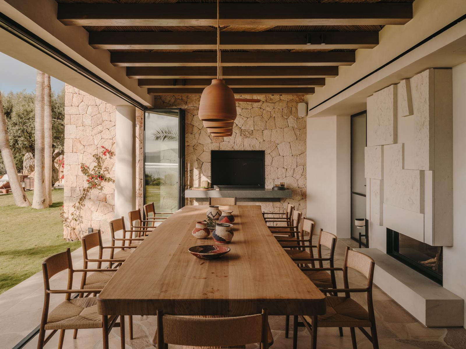 6e5d3aca-7de1-4026-84aa-5a999abe469c